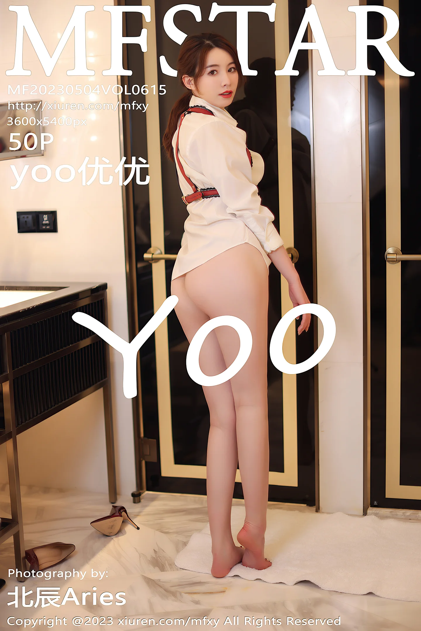 [MFStar模范学院]Vol.615_模特yoo优优性感白T配黑色短裙露超薄黑丝秀美腿诱惑写真50P-秀人网 - XiuRen.Pro